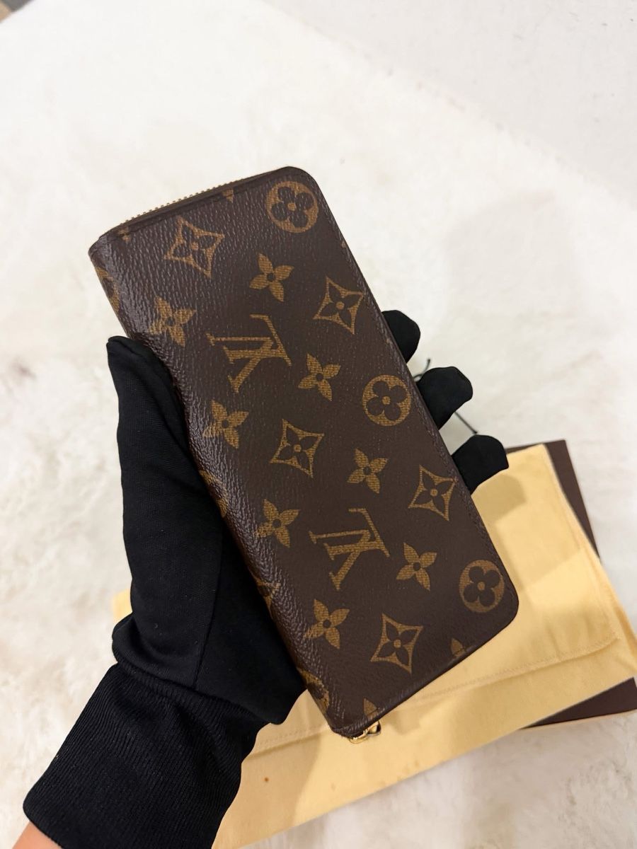 Louis Vuitton Portamonete: Louis Vuitton Clemence Geldbörse 2016 – Usato da Widnau venduto da Pukpan_99 6
