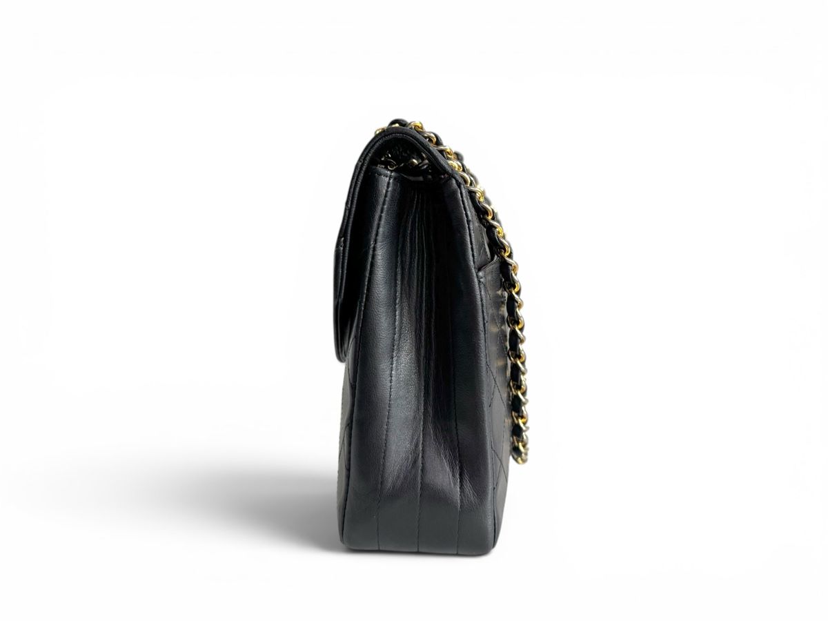 Chanel Taschen für Damen: CHANEL Lambskin Quilted Medium Single Flap Tasche – Gebraucht aus Kriens von hannaandkiko 2