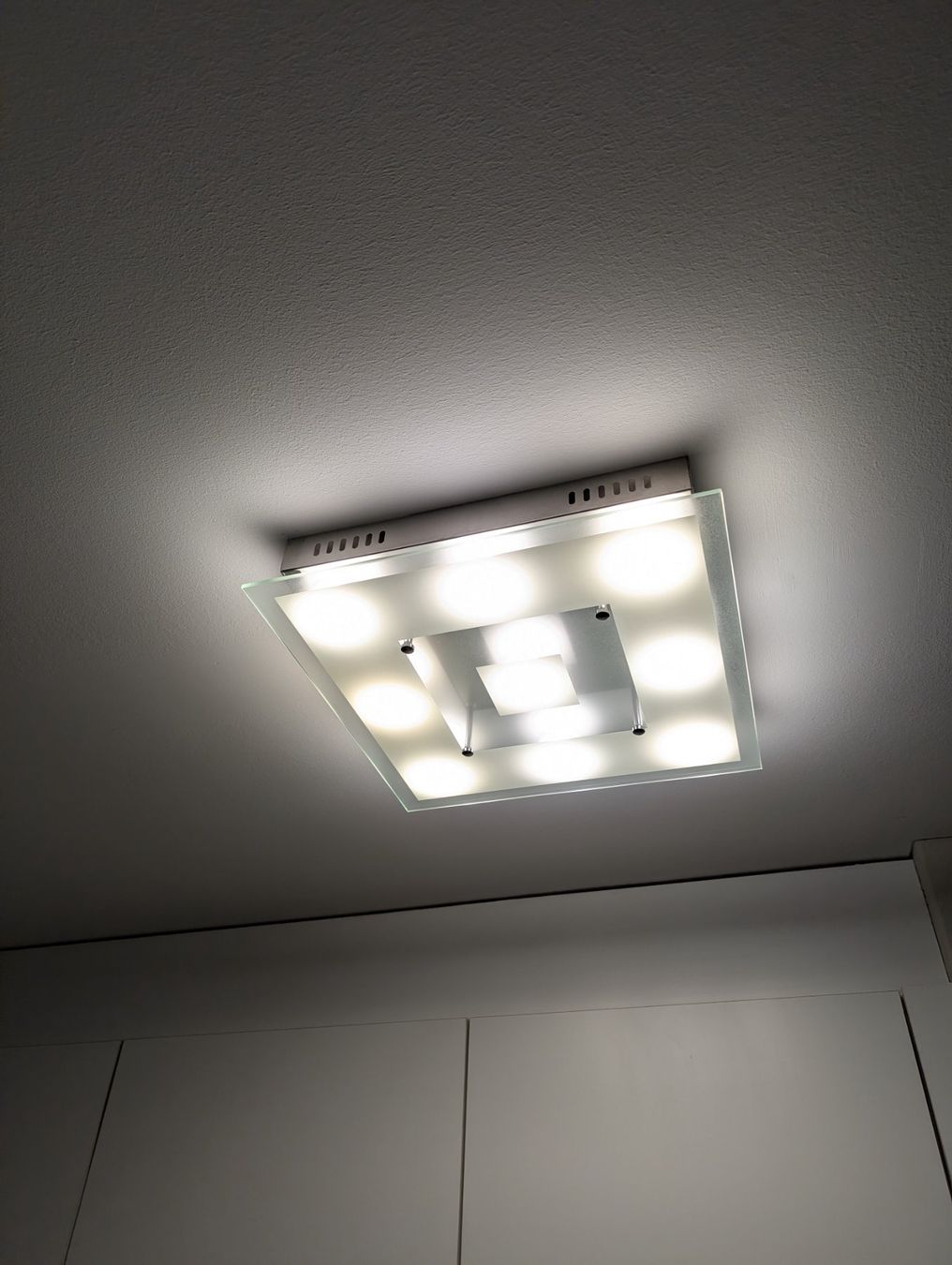Kronleuchter & Deckenlampen: 2er Set moderne Deckenleuchten Glas/Metall – Gebraucht aus St. Gallen von CN_sg 2