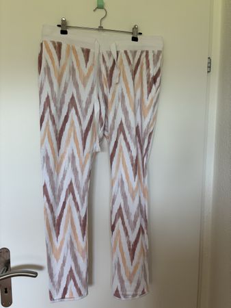 Juvia Hose gemustert Zickzack Design Grösse XL 