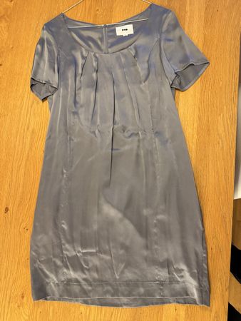 Kleid von „Pop“ feinste, weiche Seide  Grösse L