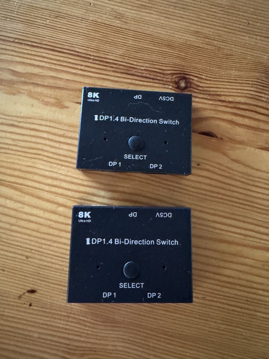 Hubs & Switches: 2x DP1.4 Bi directional Switch 8K – Gebraucht aus Schwerzenbach von nik_bcj2