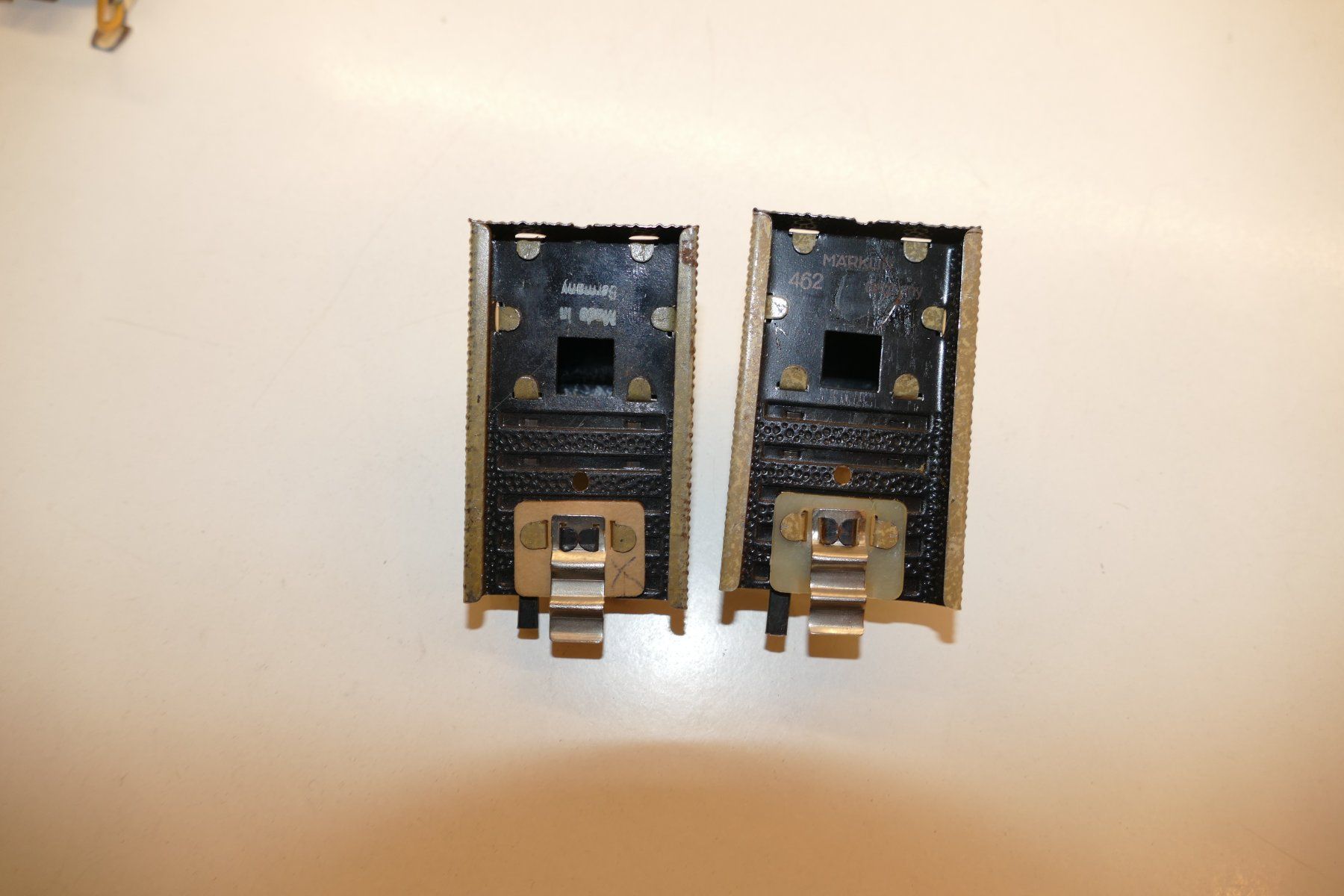 Märklin Modellini di ferrovie: Märklin H0: 2xUraltgleisprellbock – Usato da Niederhasli venduto da rail-duerst 3