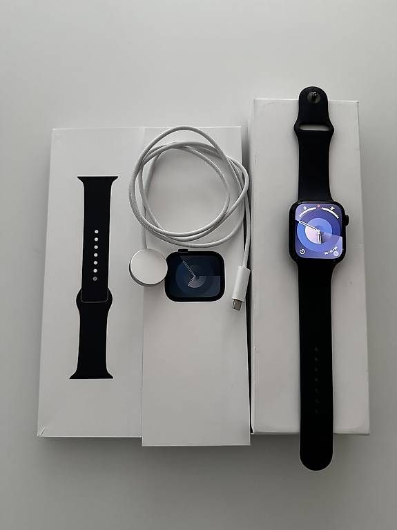 Smartwatch: Apple Watch Series 9 GPS 45mm – Usato da Muotathal venduto da heinzer89