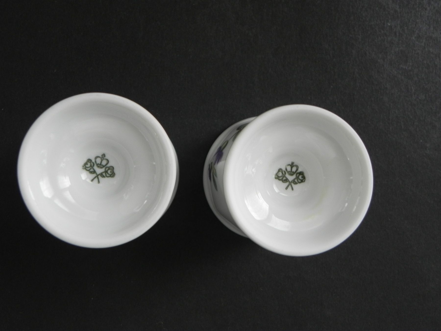 Rosenthal Autre vaisselle: 2 Eierbecher Maria weiss ?? Classic Rose – Neuf (Voir description) à Zürich par LodgE-21 1