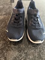 Puma Turnhalle Sportschuhe Gr. 33 Unisex