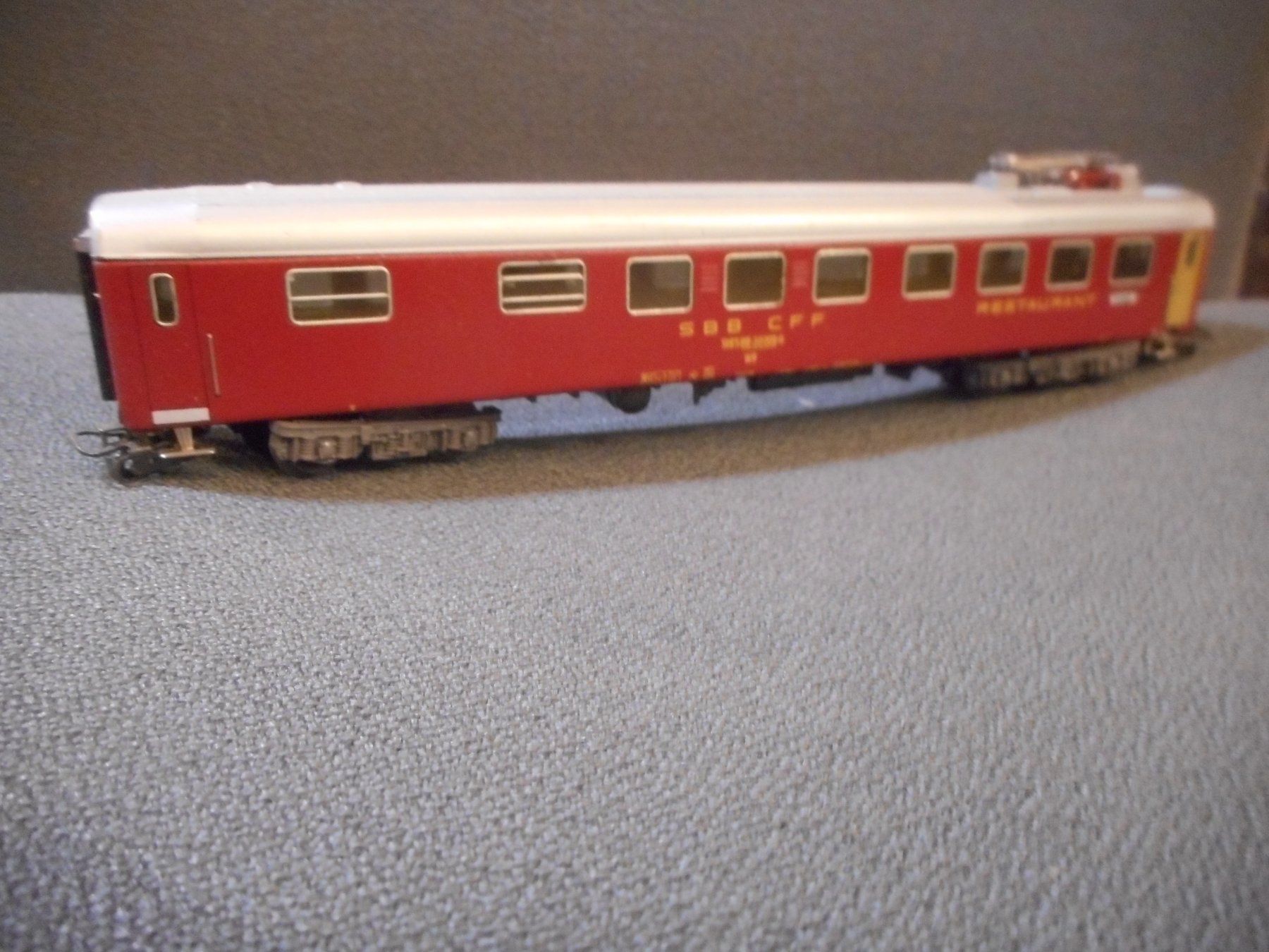 Märklin Modellini di ferrovie: Märklin Speisewagen Blech – Usato da Bretzwil venduto da gbfluck