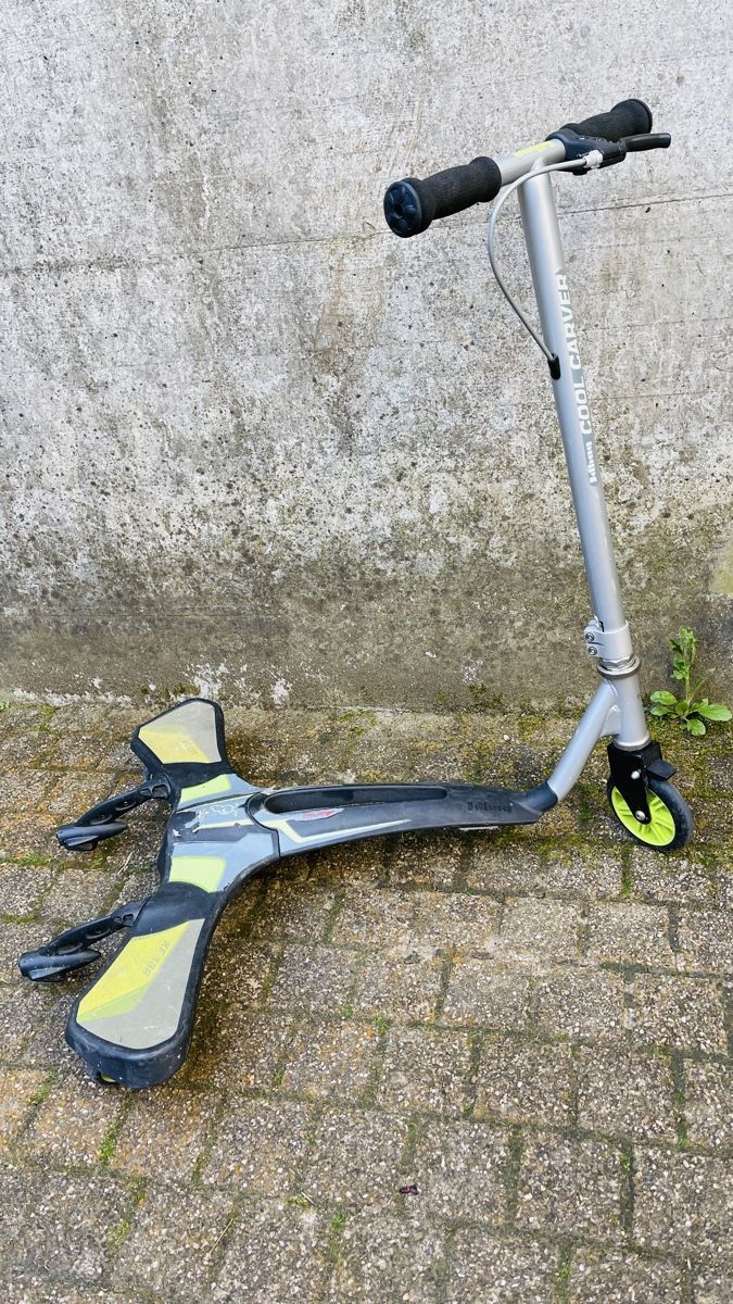 Kickboard: Jubuggy Cool Carver Scooter – Usato da Schönenbuch venduto da hug_f2ny 1