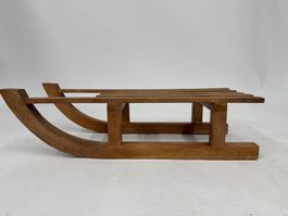 Holzschlitten – dekorativer Schlitten aus Massivholz
