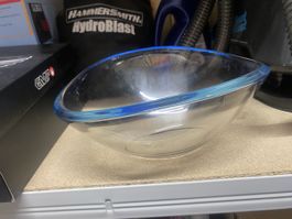Glas Schale.  guter Zustand