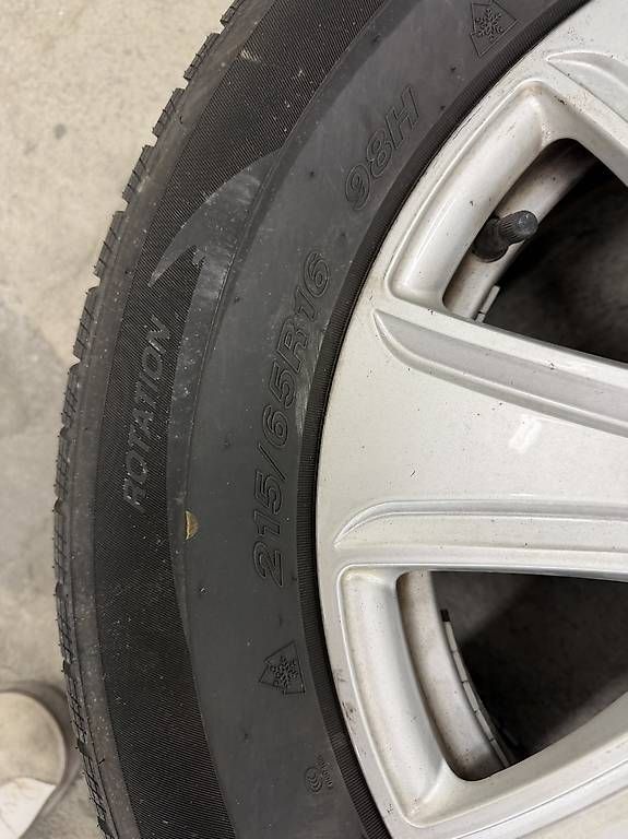 Pneumatici & Ruote complete: Audi Q3 Winterräder 16 Zoll – Usato da Schaffhausen venduto da Z5S 2