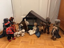 Krippenfiguren Set mit Stall und Schafen, handgemacht