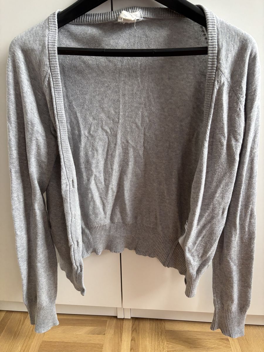 H&M Giacche & Cappotti: Strickjacke – Usato da Basel venduto da rebecca_b