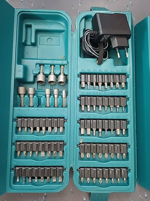 Bohrmaschinen: Makita Akkuschrauber Set  – Gebraucht aus Lützelflüh-Goldb von Samoth71 2