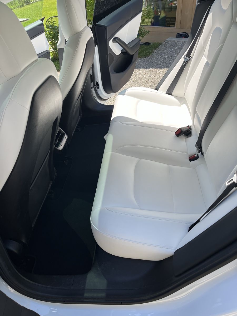 Tesla Automobili: Tesla Model 3 – Usato da Villeret venduto da mat55tan 4