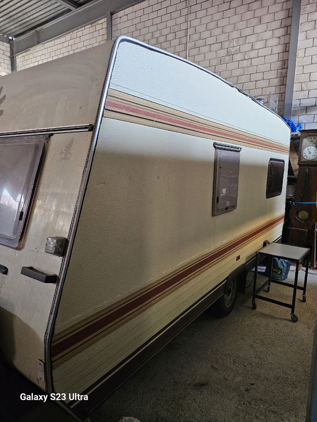Gabbie, trasporto & Sicurezza: Wohnwagen als Hühnerstall oder Ersatzteile 1Fr.! – Difettoso da Zürich venduto da adi0111 2