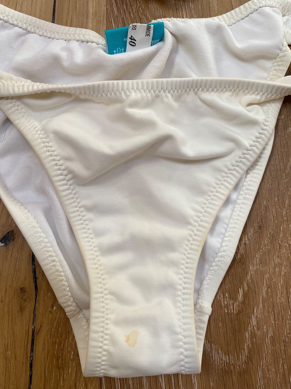 Melissa Odabash Costumi da bagno & Bikini: Beautiful MELISSA ODABASH white bikini. XS – Usato da Grund b. Gstaad venduto da PlageNeigeplus 1