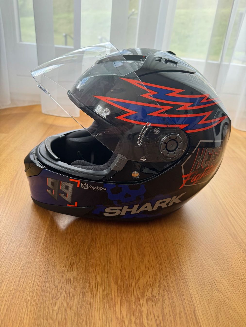 Caschi & visiere: Motorradhelm Shark XS – Usato da Tübach venduto da Barbara0082