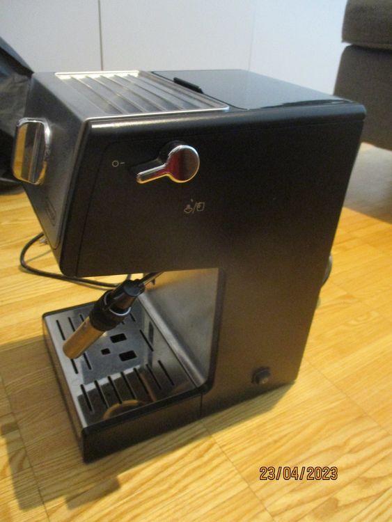 DeLonghi Espresso / Cappuchino Maschine ECP 35.31 Kaufen auf Ricardo