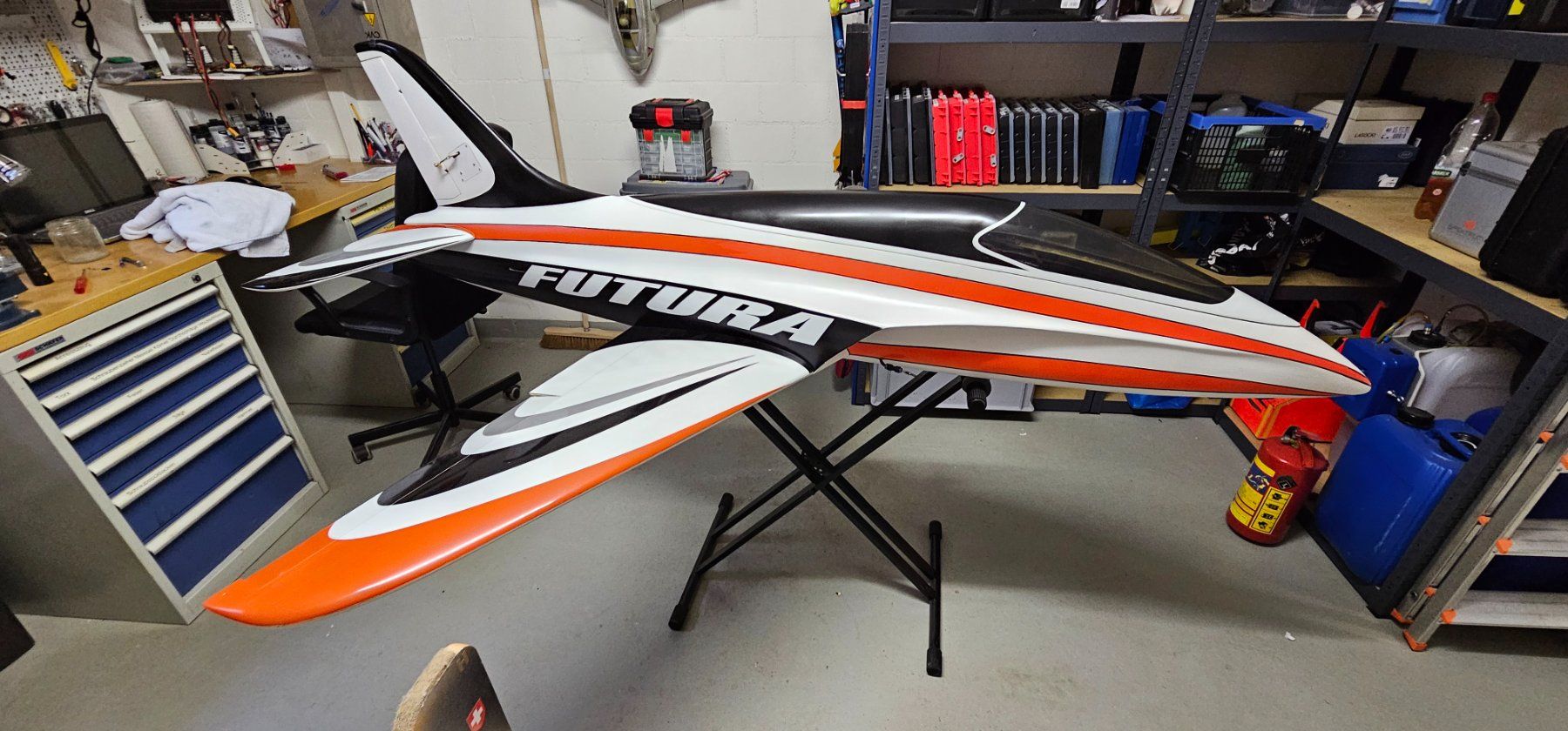 Modellismo RC: Thomahawk Futura 1.9m – Usato da Zofingen venduto da Scheidi1977 4