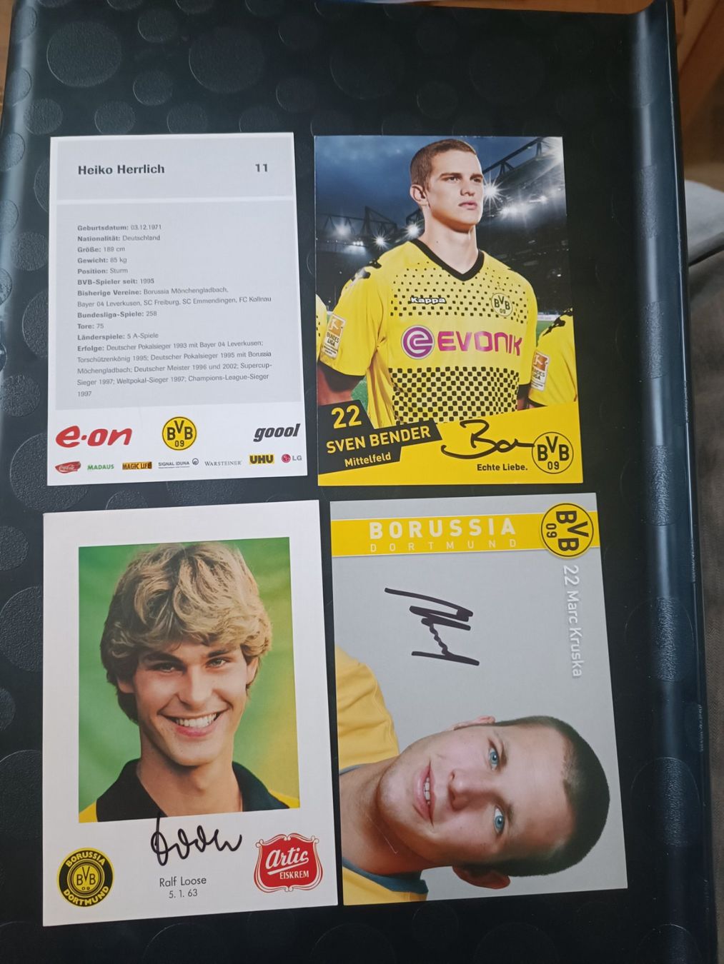 Autografi: 4x  BVB - Borussia Dortmund - handsigniert – Usato da Menziken venduto da Artographs 1