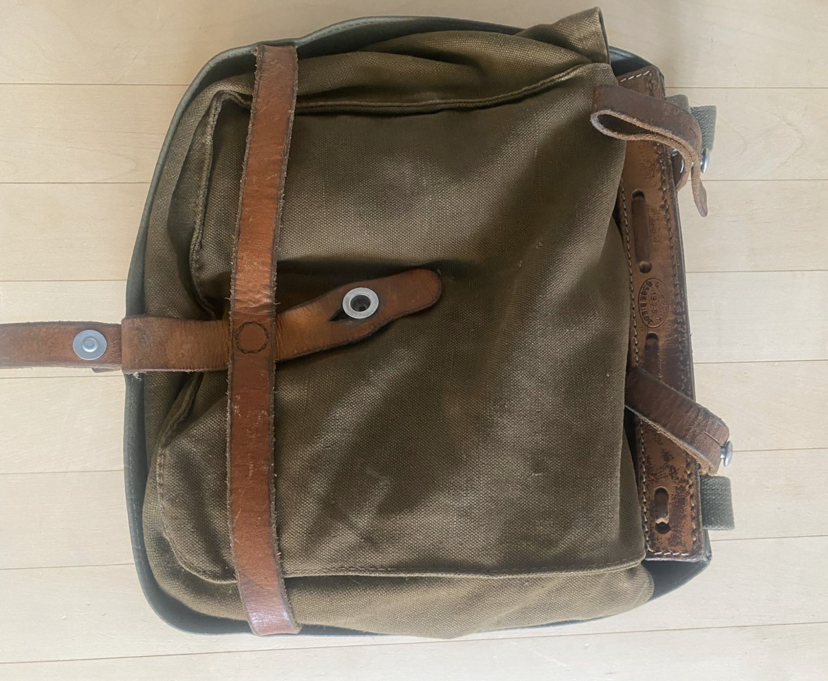 Schweizer Armee Borse: Original Schweizer Armee Brotsack inkl. Inhalt – Usato da Bern venduto da riobubbas 1