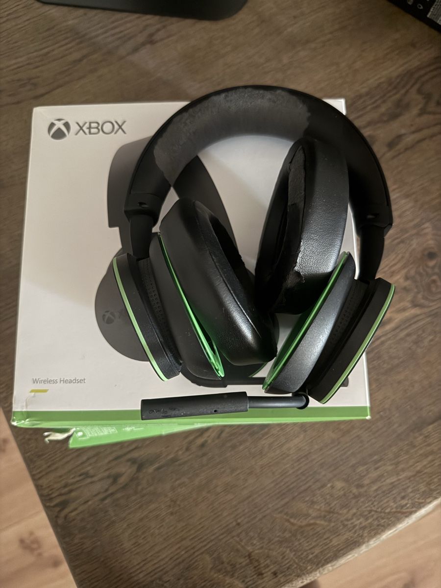 Microsoft Konsolen: Xbox Series X / Samsung G7 / Elite 2  – Gebraucht aus Aadorf von Apoly 1