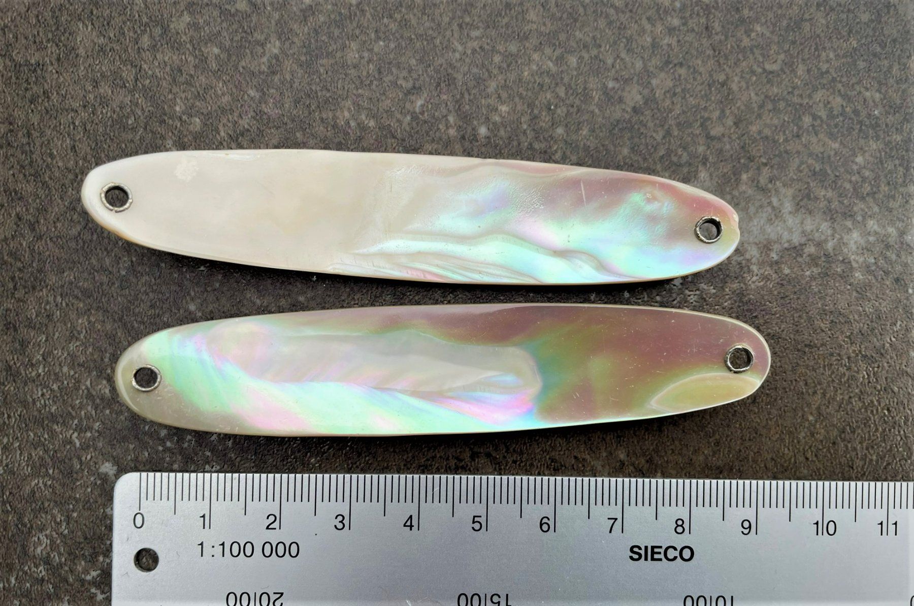 Esche: 2 Premium Perlmuttspangen "Magic Moonlight", ca. 85-90 mm – Nuovo (secondo la descrizione) da Arbon venduto da Helmuth 7