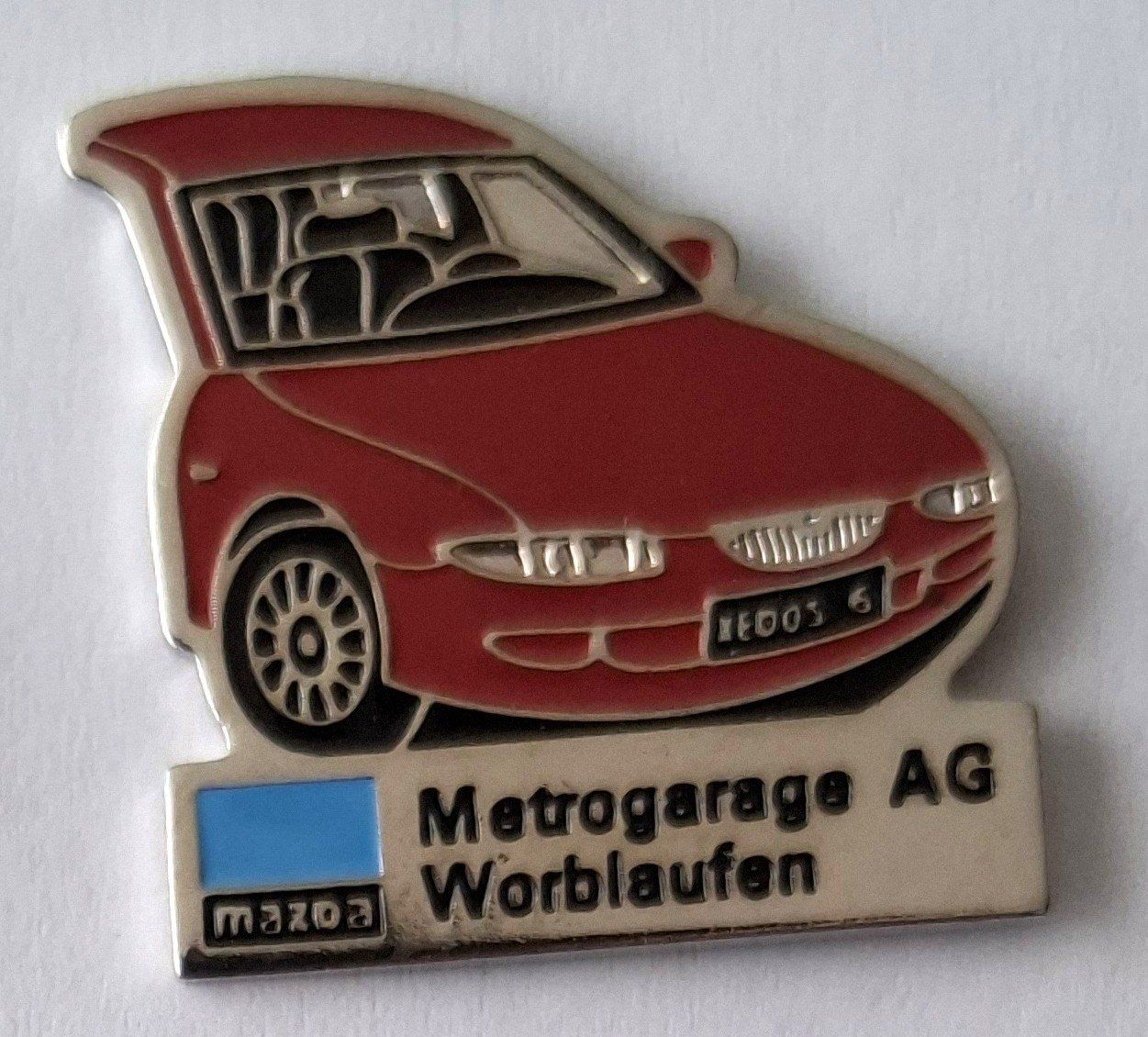 Plaketten & Abzeichen: Metrogarage Mazda Worblaufen – Gebraucht aus Hinterkappelen von Schampus