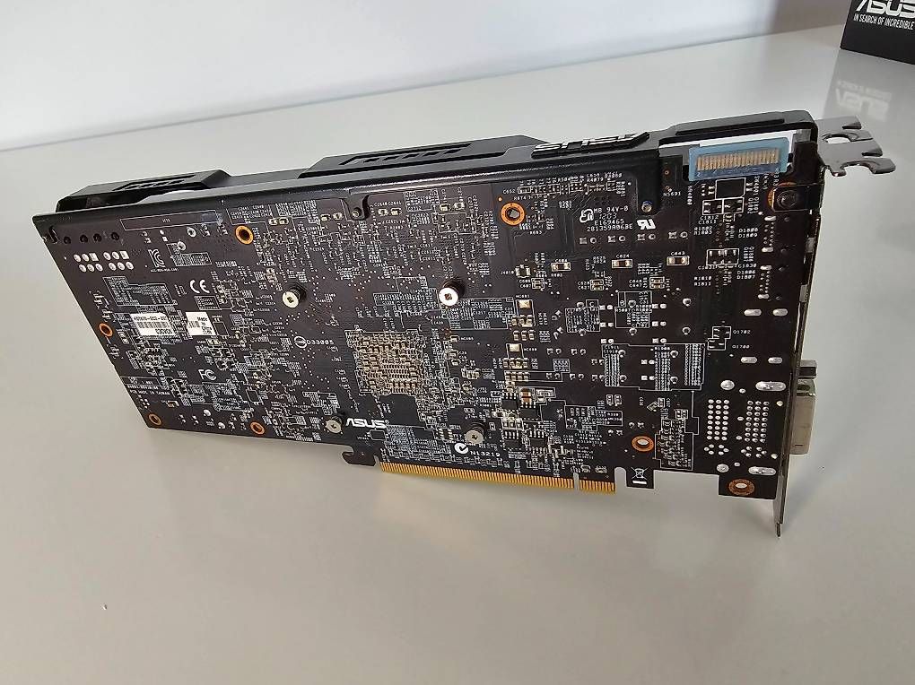 Grafikkarten: ASUS Radeon R9 270X DirectCU II TOP – Gebraucht aus Hochdorf von ActiveLifestyle 3