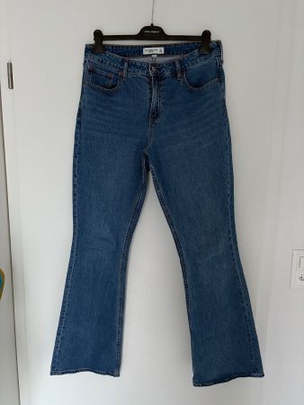 Abercrombie & Fitch Jeans - Bootcut Mid Rise - Size 30 Long