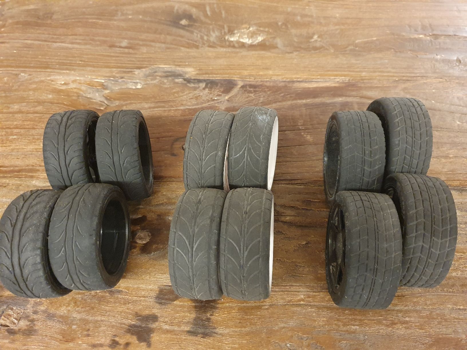 Modellismo RC: RC Radsätze Tourenwagen – Usato da Pfäffikon ZH venduto da Domdalion 4