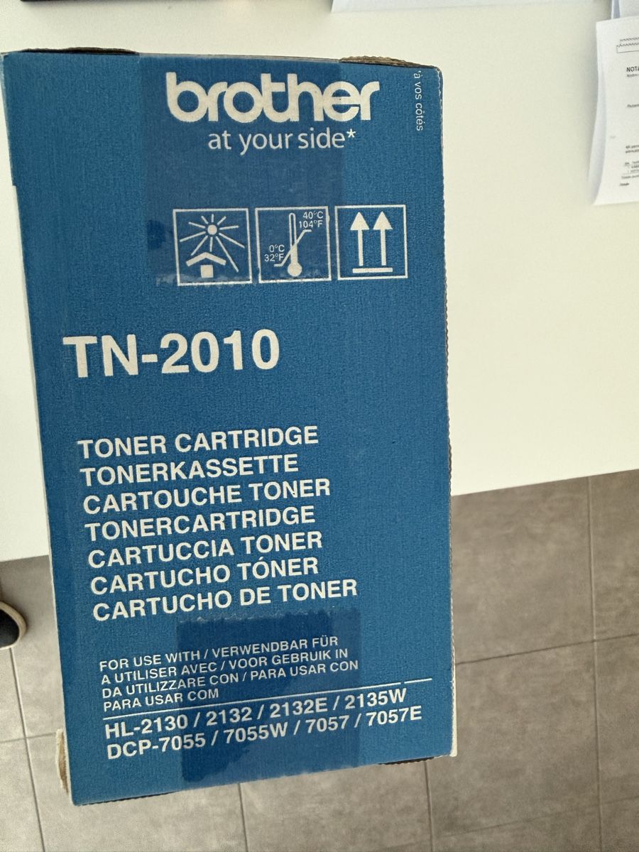 Brother Cartucce per stampanti & toner: Toner Brother TN 2010 – Nuovo e nell'imballaggio originale da Claro venduto da KarinS84 2