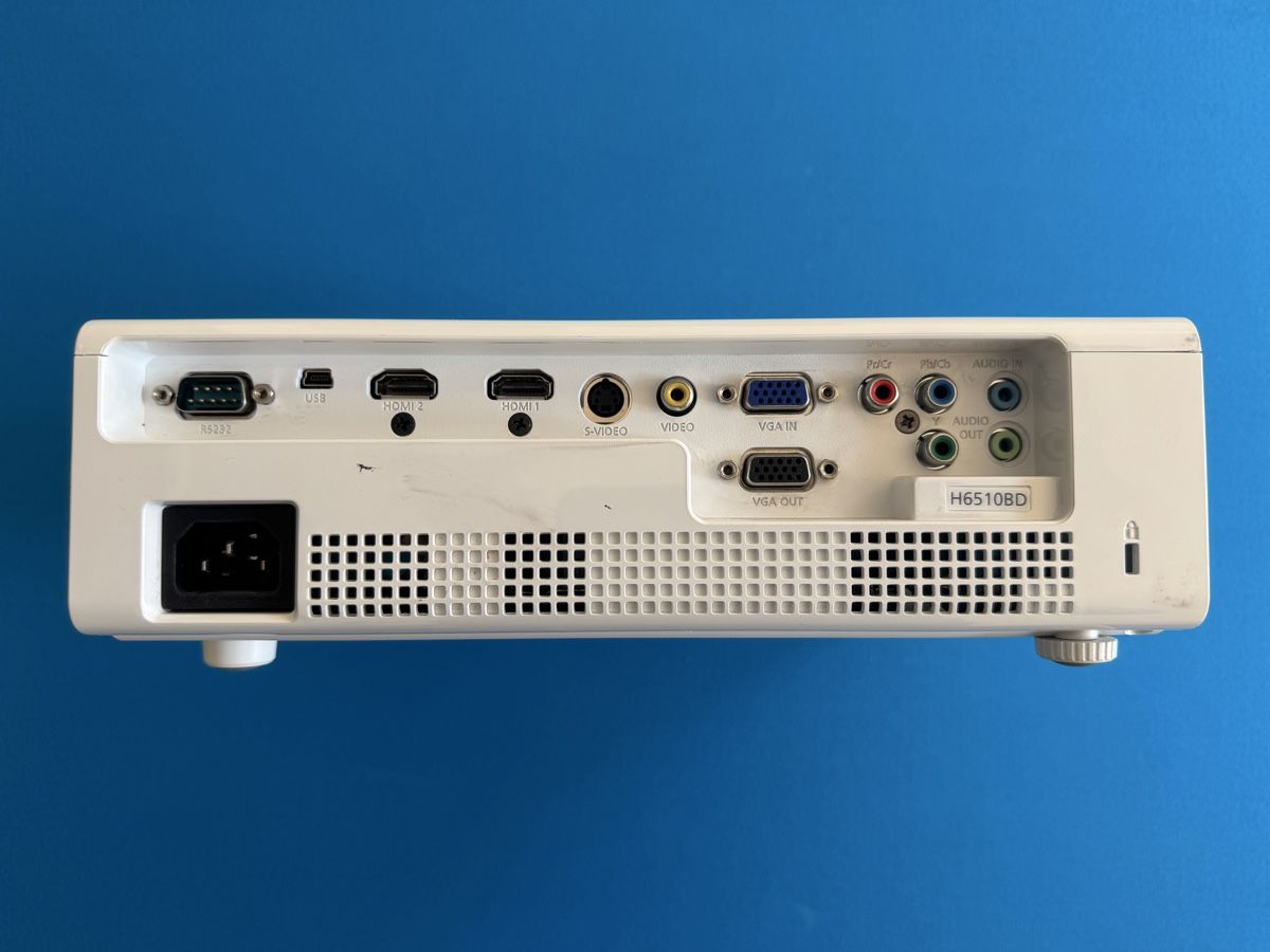 Acer Vidéoprojecteurs: Beamer Acer H6510BD DLP – D'occasion à Lupsingen par Smiley1968 2