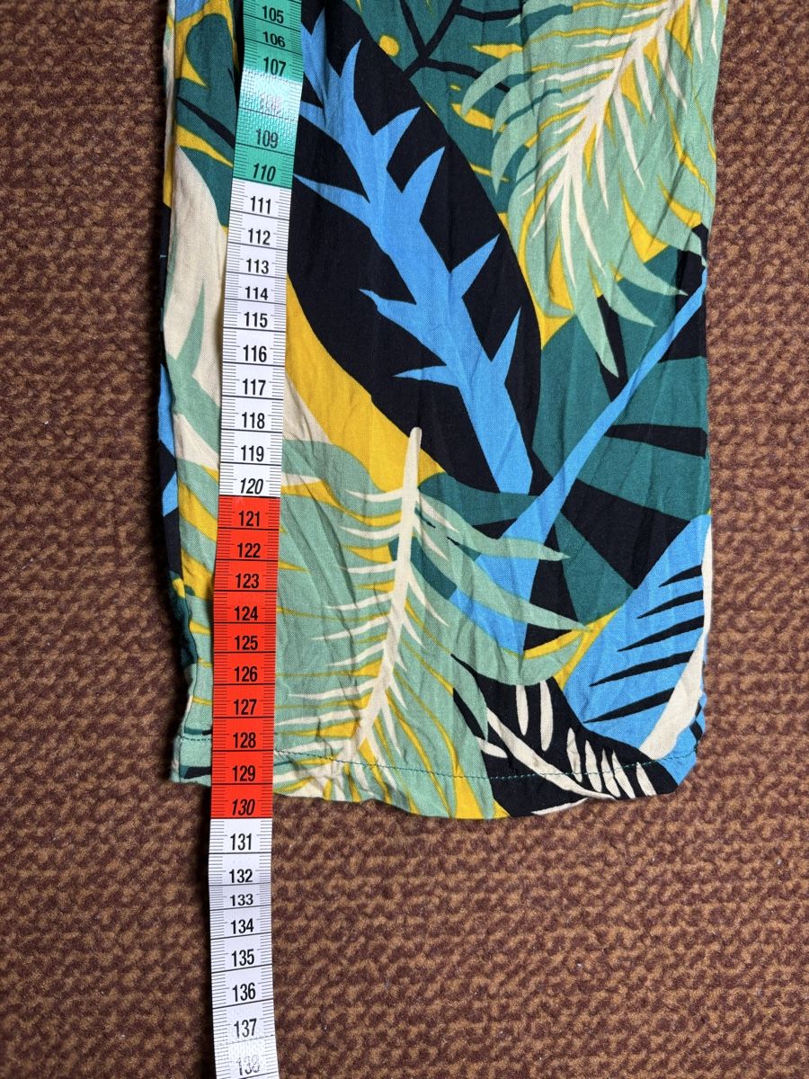 Vestiti: Summer – Usato da Genève venduto da Second_Hand_Ch 2