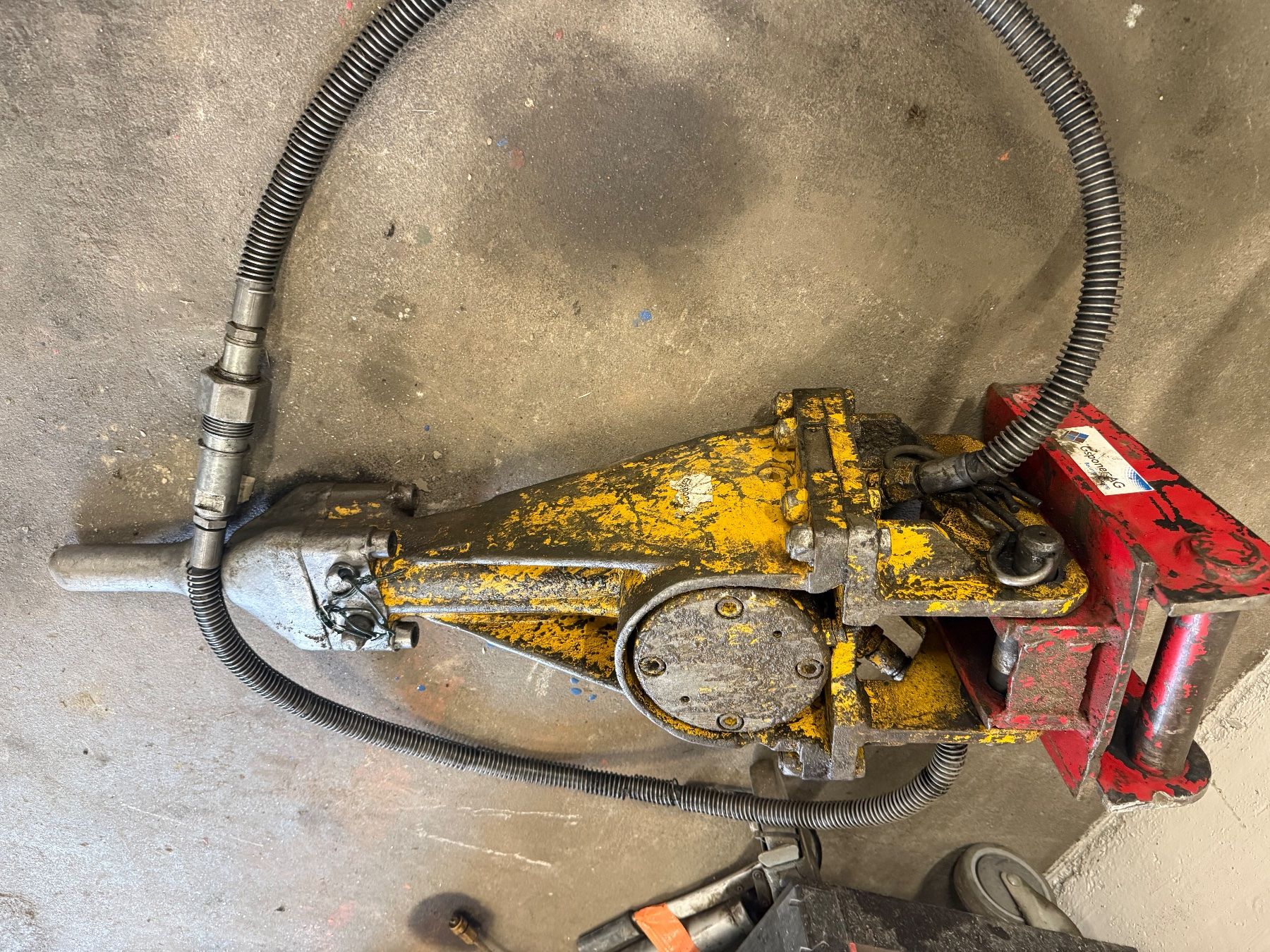 Atlas Copco Tutti gli attrezzi: Spitzhammer Atlas copco – Usato da Stalden VS venduto da kevi93 1