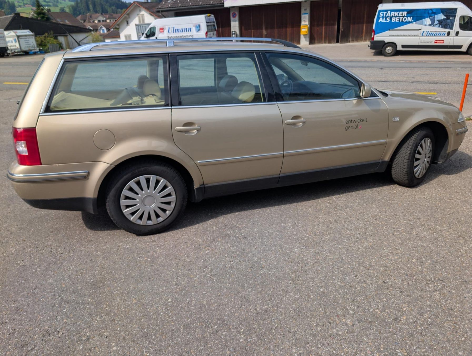 VW Automobili: VW Passat Variant AUTOMAT – Usato da Ulisbach venduto da denise221194 1