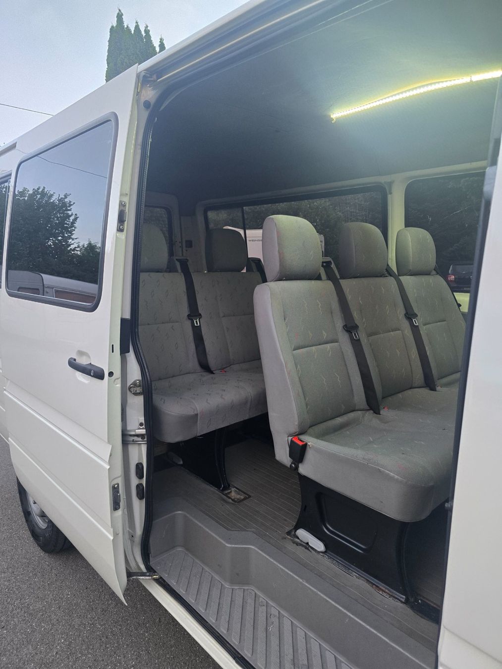 VW Veicoli commerciali: Vw LT 35 2.5 tdi Mfk new mfk – Usato da Lausanne venduto da mij_8vh8 4