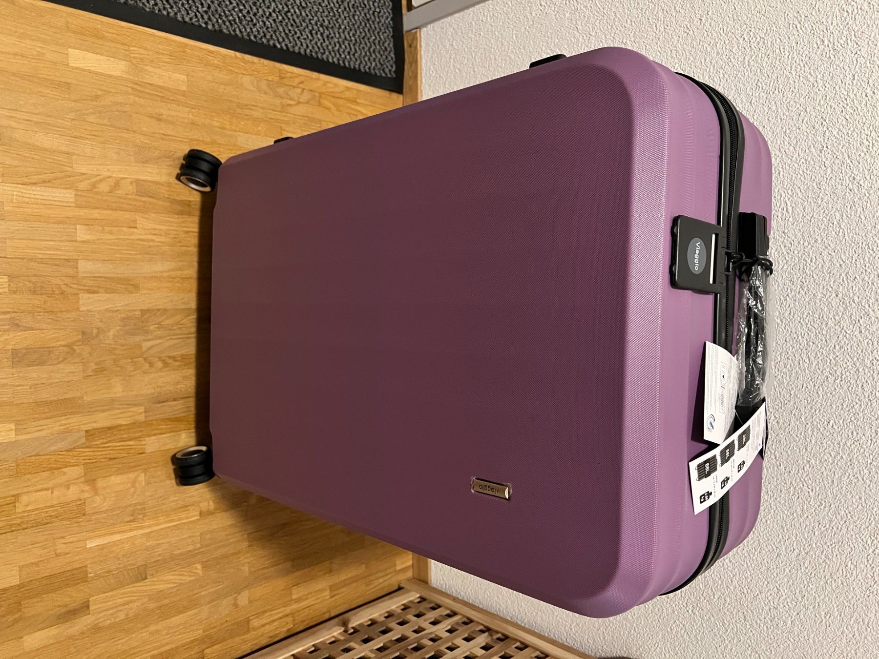 Reisekoffer: Reisekoffer – Neu (gemäss Beschreibung) aus Zürich von grumscheli