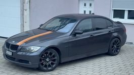 BMW E90 320D - TOP ZUSTAND - MFK
