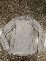 North face long sleeve sweater size small