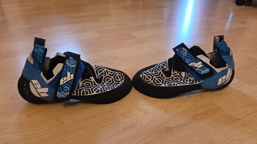 Scarpe da donna: eb Guardian Grösse 39.5 – Usato da Tamins venduto da Lila8890 3