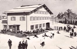 Stoos SZ // 1960 Hotel Garni Winter