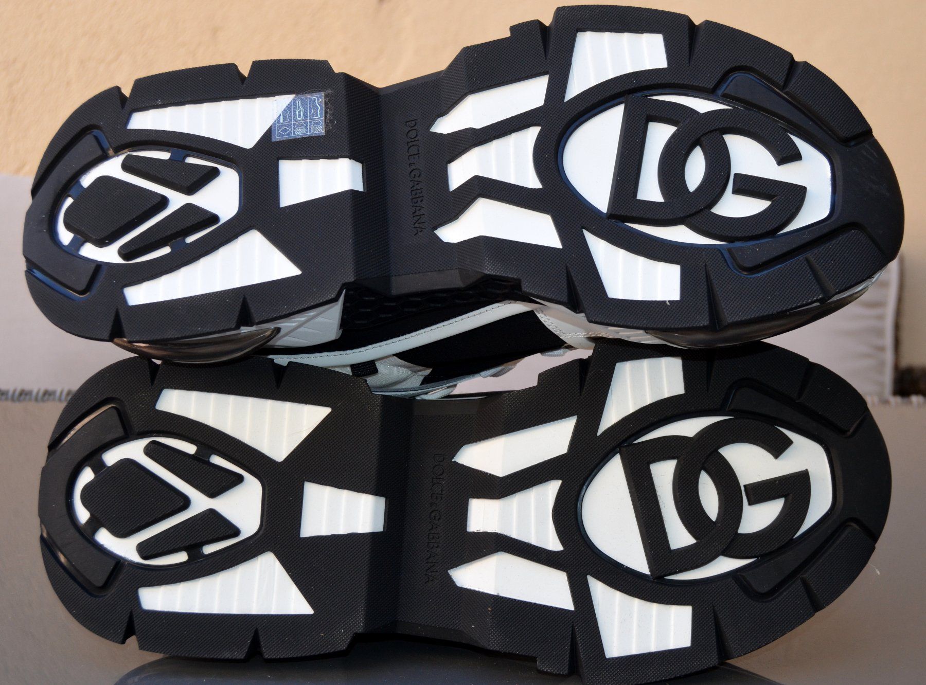 Dolce & Gabbana Scarpe da uomo: Dolce & Gabbana Sneaker .46 – Nuovo e nell'imballaggio originale da Collonges venduto da Allegree 7