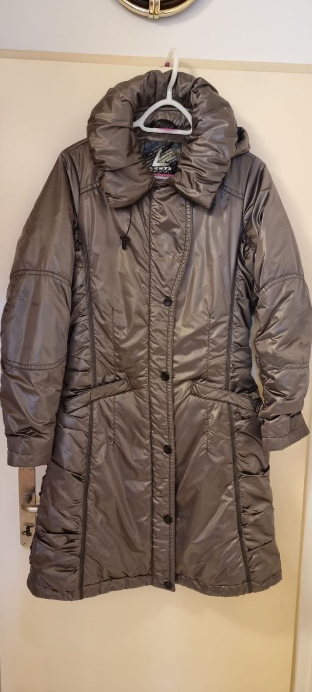 Vestes: Luhta Gr. 40 – D'occasion à Luzern par Edii025