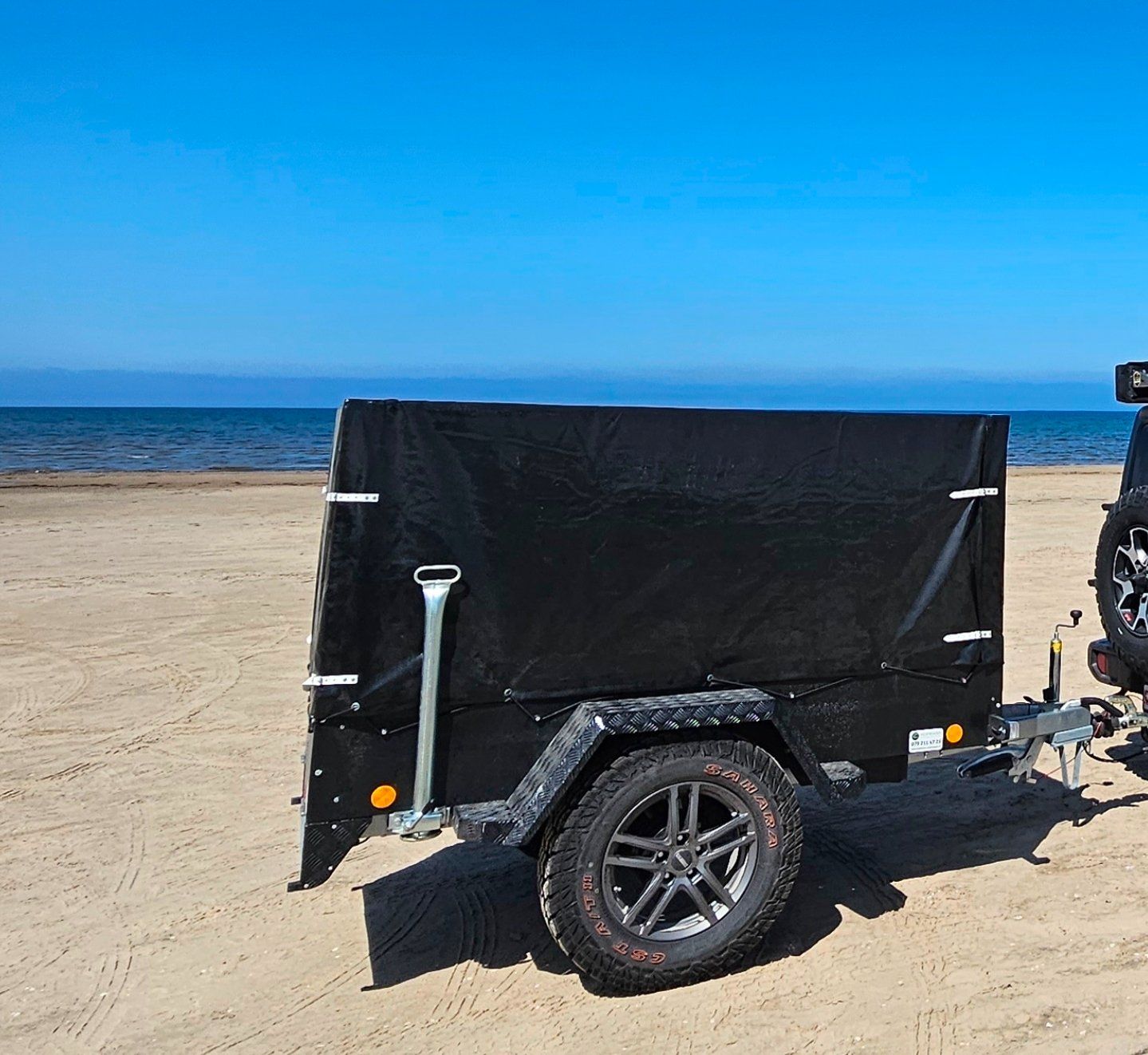 Rimorchi: Offroad Campinganhänger inkl. Ausstattung – Usato da Steffisburg venduto da Zurcher