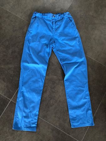 Blaue Hosen, Größe 158