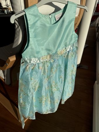 Abendkleid 116/122
