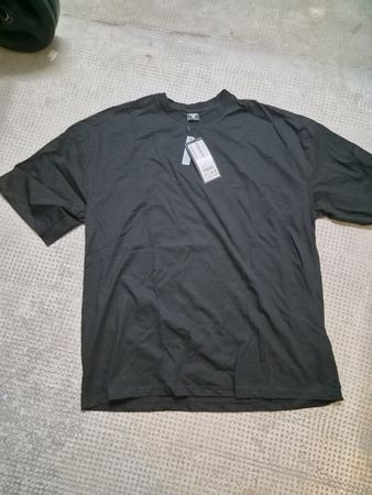 FSBN T-Shirt Oversized schwarz Grösse L neu mit Etikett