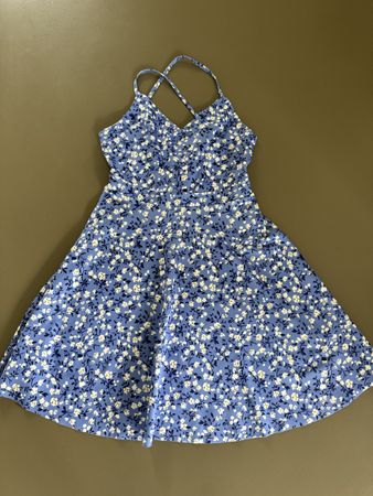 Kleid Blumenmuster Grösse S neu